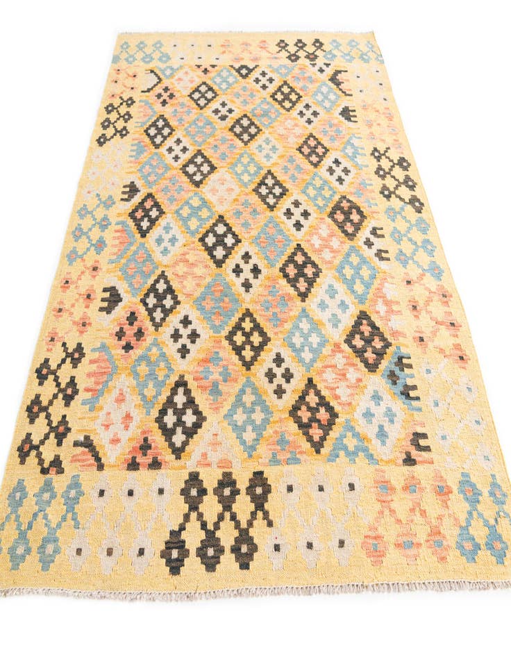 Detail image of  4' 4 x 6'  Hand Woven Kilim Maymana Wool Rug