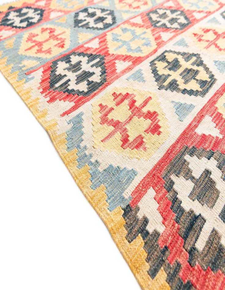 Detail image of  4' 3 x 5' 10  Hand Woven Kilim Maymana Wool Rug