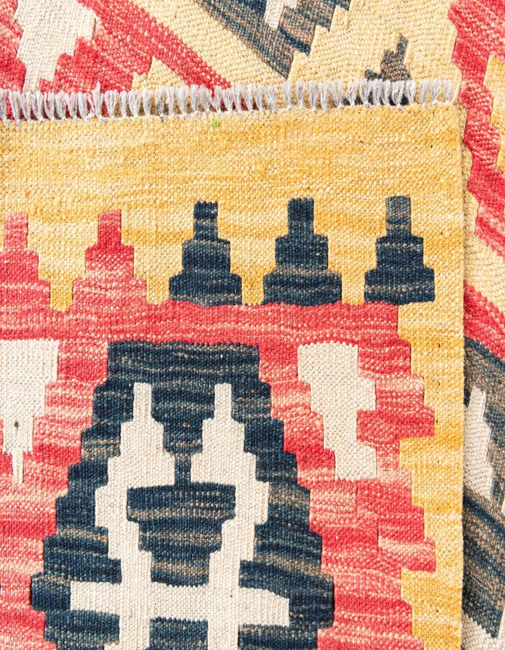 Detail image of  4' 3 x 5' 10  Hand Woven Kilim Maymana Wool Rug