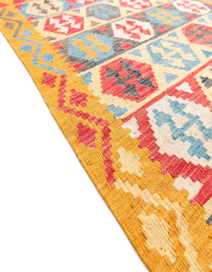 Detail image of  4' 3 x 5' 8  Hand Woven Kilim Maymana Wool Rug