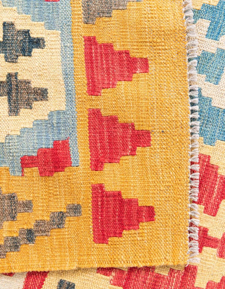 Detail image of  4' 3 x 5' 8  Hand Woven Kilim Maymana Wool Rug