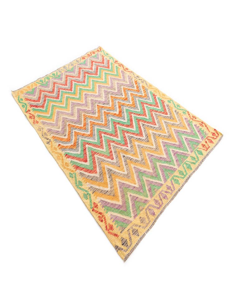 Detail image of  4' 2 x 5' 8  Hand Woven Kilim Maymana Wool Rug