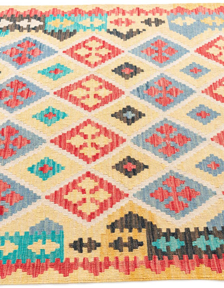 Detail image of  4' 3 x 5' 9  Hand Woven Kilim Maymana Wool Rug