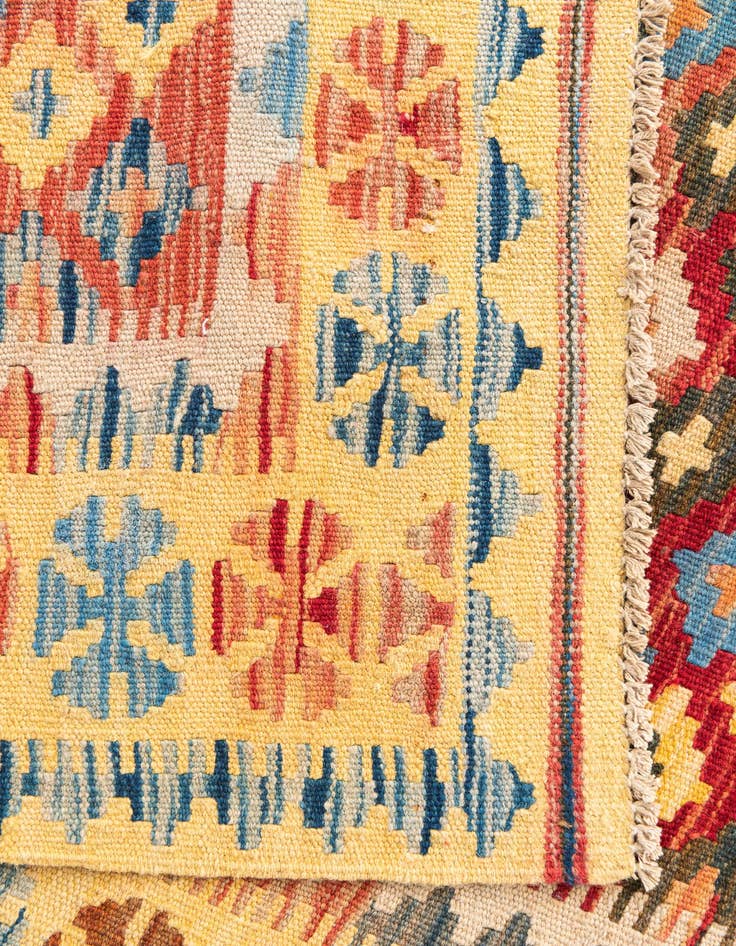 Detail image of  3' 3 x 5' 1  Hand Woven Kilim Maymana Wool Rug