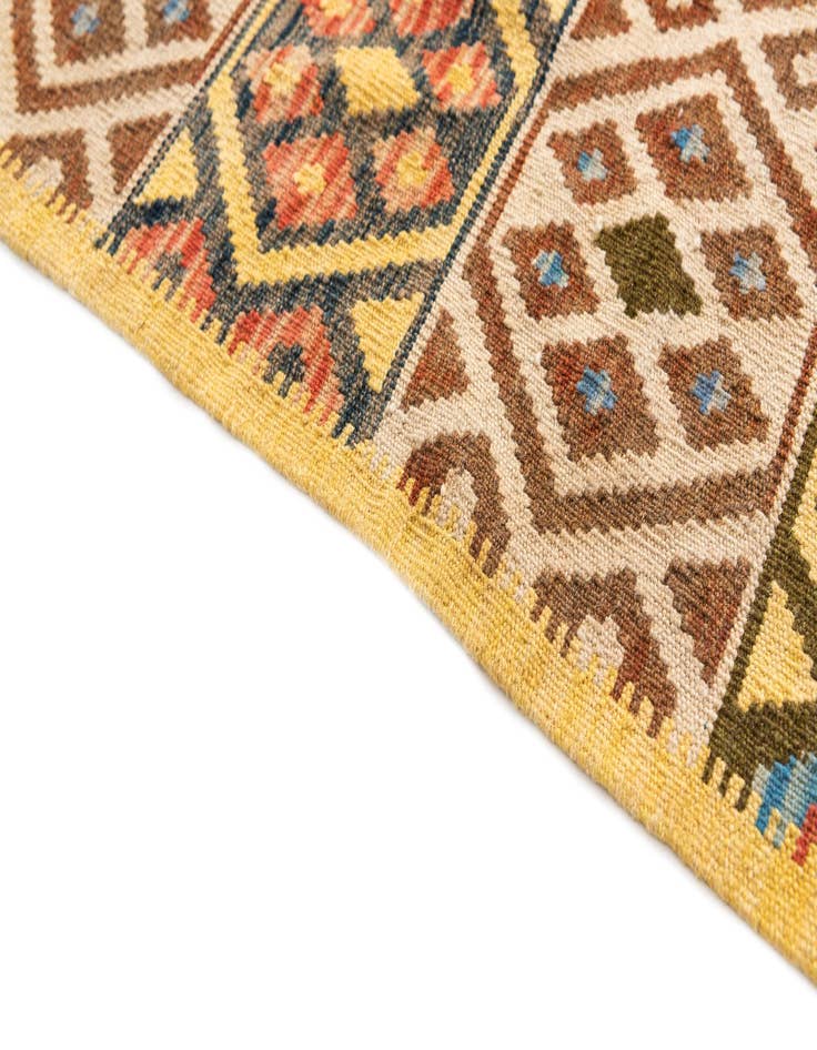 Detail image of  3' 4 x 5'  Hand Woven Kilim Maymana Wool Rug