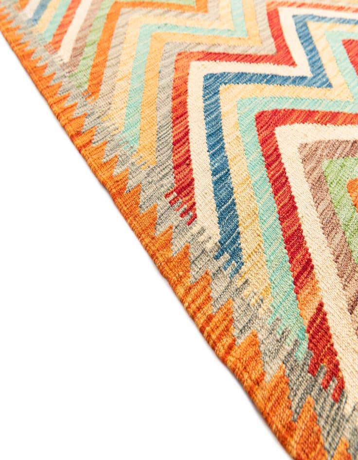 Detail image of  3' 5 x 6' 2  Hand Woven Kilim Maymana Wool Rug