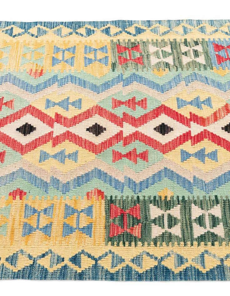 Detail image of  3' 6 x 6' 3  Hand Woven Kilim Maymana Wool Rug