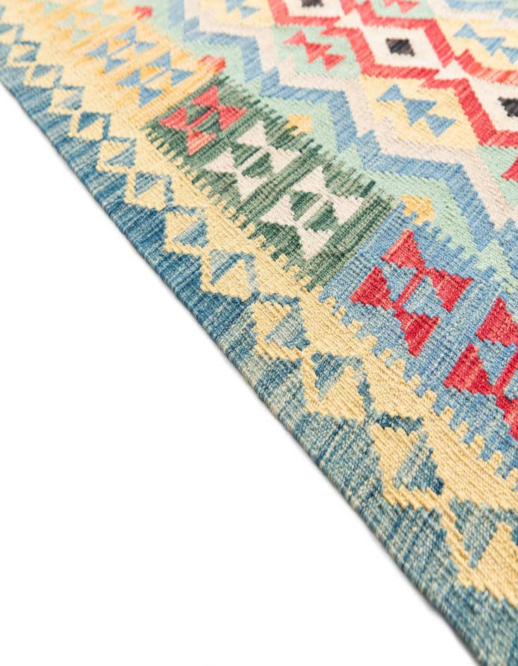 Detail image of  3' 6 x 6' 3  Hand Woven Kilim Maymana Wool Rug