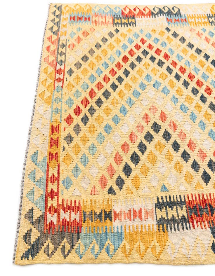 Detail image of  3' 8 x 6' 8  Hand Woven Kilim Maymana Wool Rug