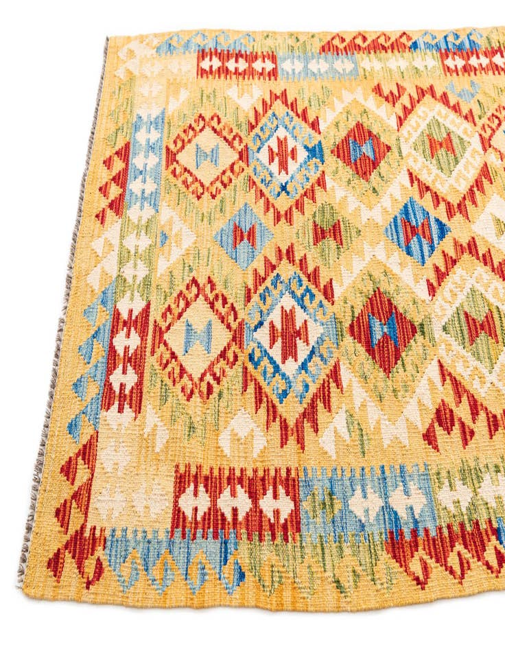 Detail image of  3' 6 x 6' 8  Hand Woven Kilim Maymana Wool Rug