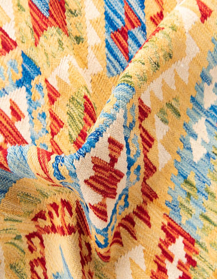 Detail image of  3' 6 x 6' 8  Hand Woven Kilim Maymana Wool Rug