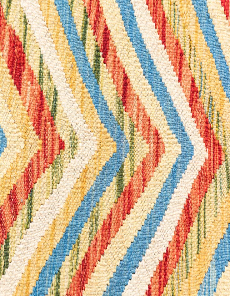 Detail image of  3' 5 x 6' 4  Hand Woven Kilim Maymana Wool Rug