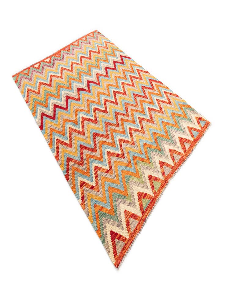 Detail image of  4' 3 x 5' 9  Hand Woven Kilim Maymana Wool Rug