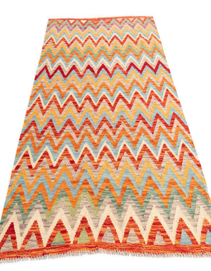 Detail image of  4' 3 x 5' 9  Hand Woven Kilim Maymana Wool Rug