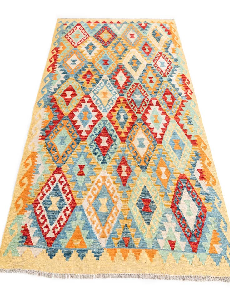 Detail image of  4' 2 x 5' 9  Hand Woven Kilim Maymana Wool Rug