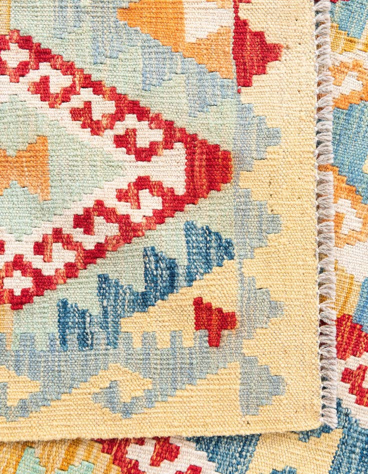 Detail image of  4' 2 x 5' 9  Hand Woven Kilim Maymana Wool Rug