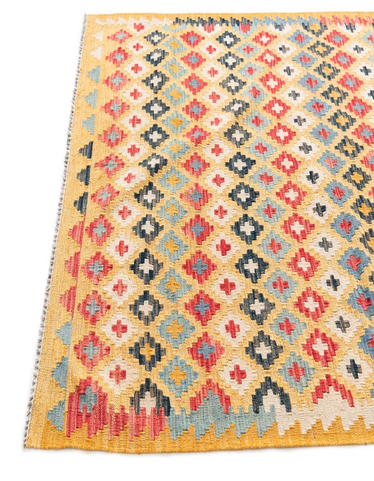Detail image of  4' 2 x 6' 2  Hand Woven Kilim Maymana Wool Rug