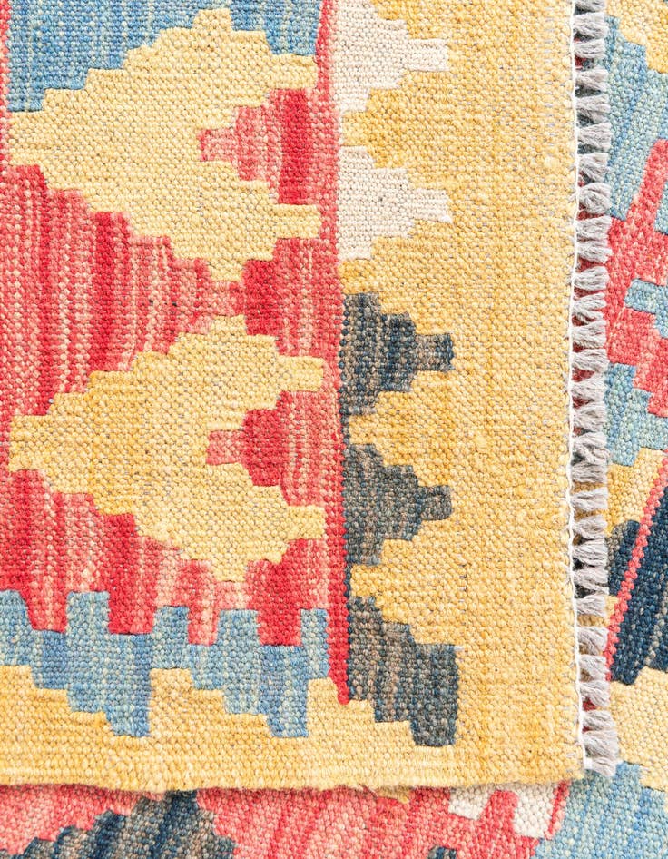 Detail image of  4' 3 x 5' 9  Hand Woven Kilim Maymana Wool Rug