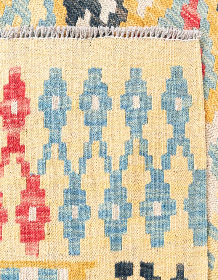 Detail image of  4' 2 x 6'  Hand Woven Kilim Maymana Wool Rug