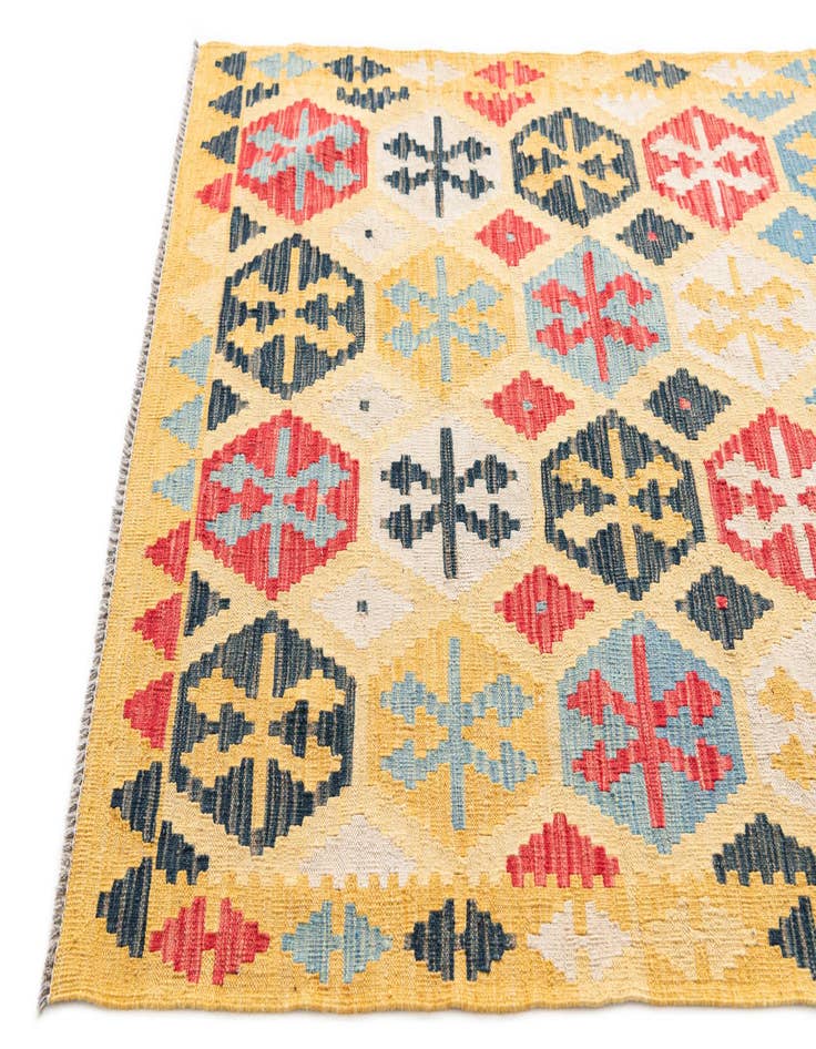 Detail image of  4' 2 x 6'  Hand Woven Kilim Maymana Wool Rug