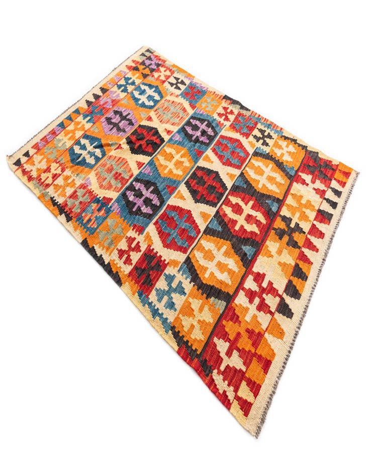 Detail image of  4' x 5' 6  Hand Woven Kilim Maymana Wool Rug