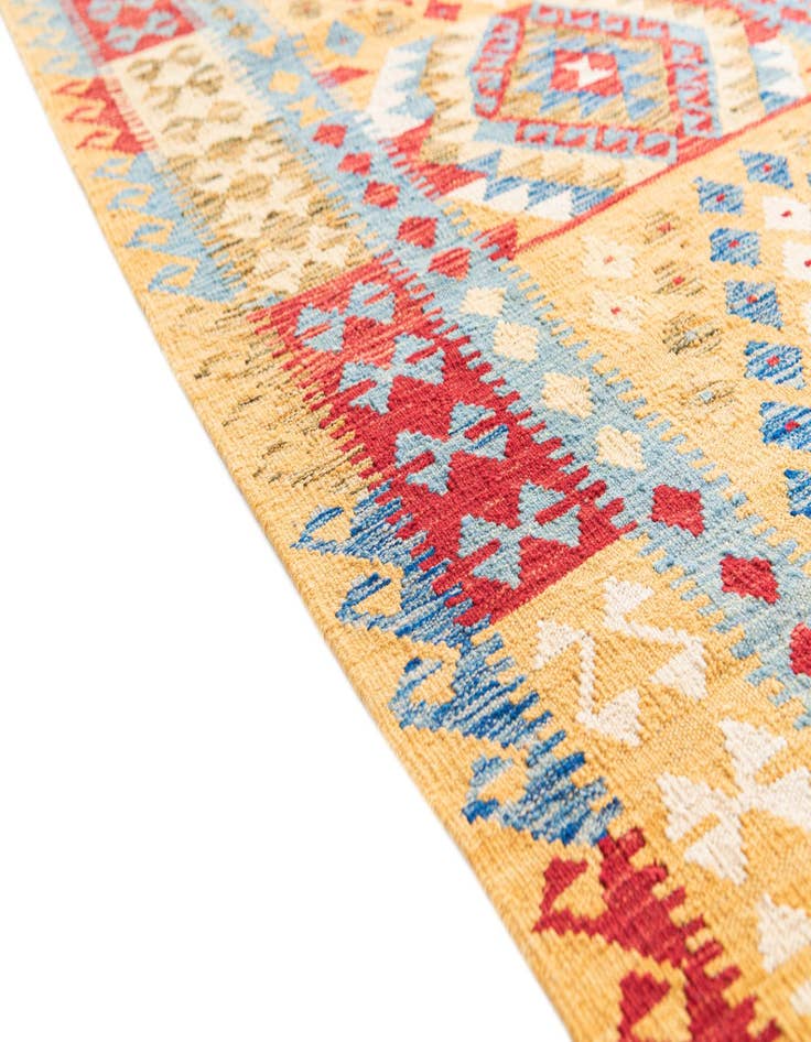 Detail image of  3' 6 x 6' 8  Hand Woven Kilim Maymana Wool Rug
