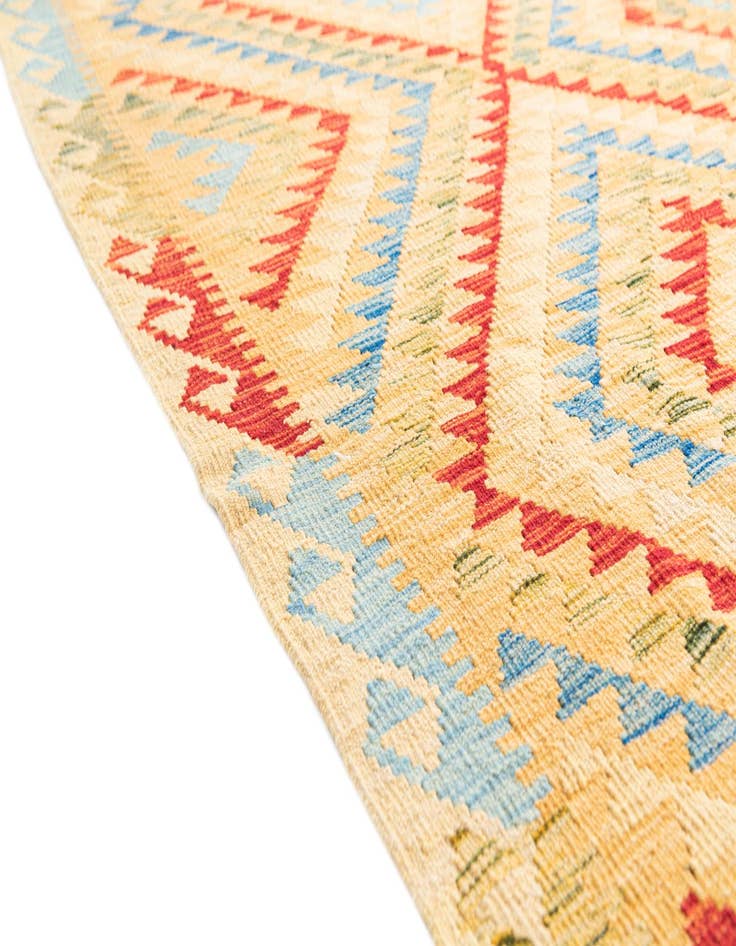 Detail image of  3' 9 x 6' 6  Hand Woven Kilim Maymana Wool Rug