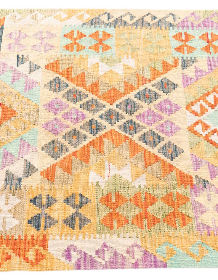 Detail image of  3' 5 x 6' 6  Hand Woven Kilim Maymana Wool Rug