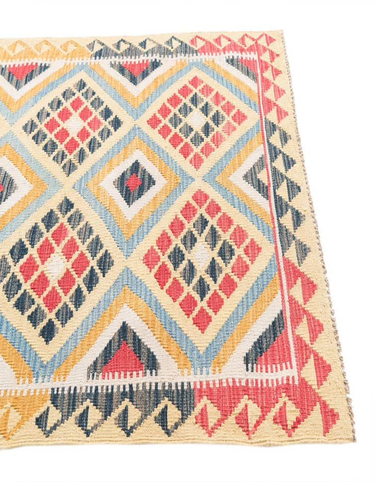Detail image of  3' 6 x 6' 6  Hand Woven Kilim Maymana Wool Rug