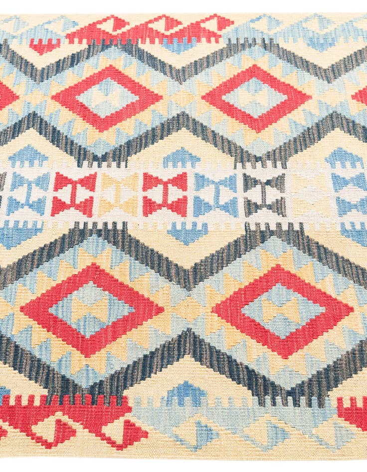 Detail image of  3' 7 x 6' 7  Hand Woven Kilim Maymana Wool Rug
