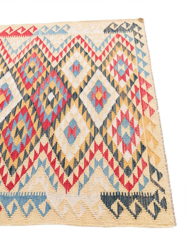 Detail image of  3' 6 x 6' 6  Hand Woven Kilim Maymana Wool Rug