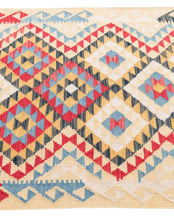 Detail image of  3' 6 x 6' 6  Hand Woven Kilim Maymana Wool Rug
