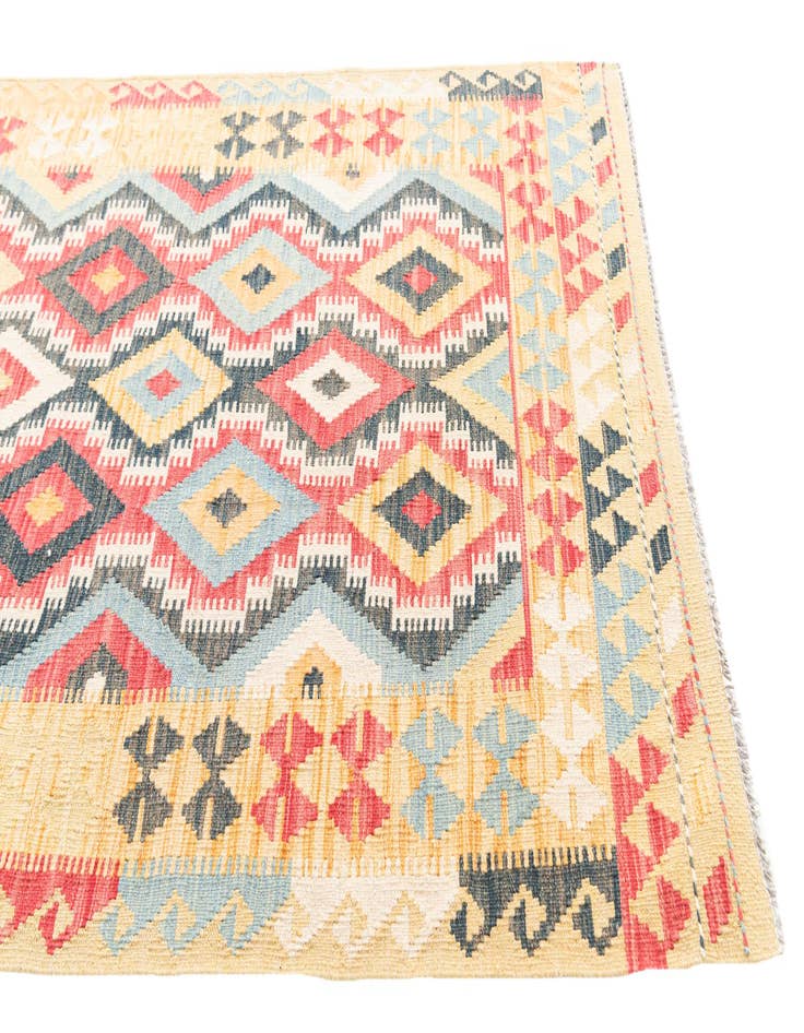 Detail image of  4' 2 x 6' 2  Hand Woven Kilim Maymana Wool Rug