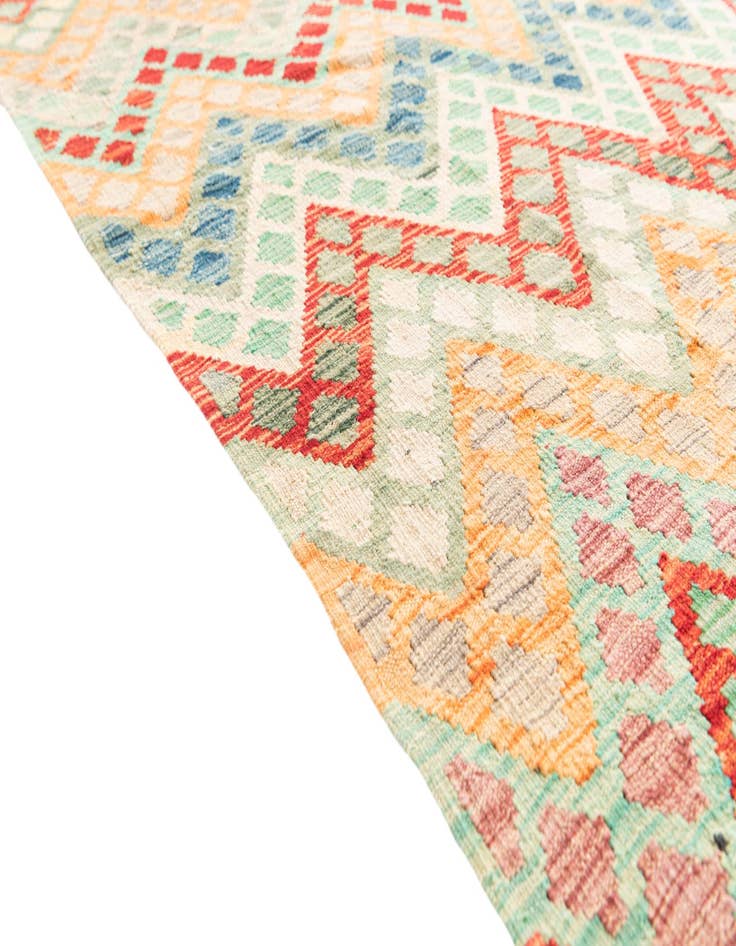 Detail image of  4' 3 x 6'  Hand Woven Kilim Maymana Wool Rug