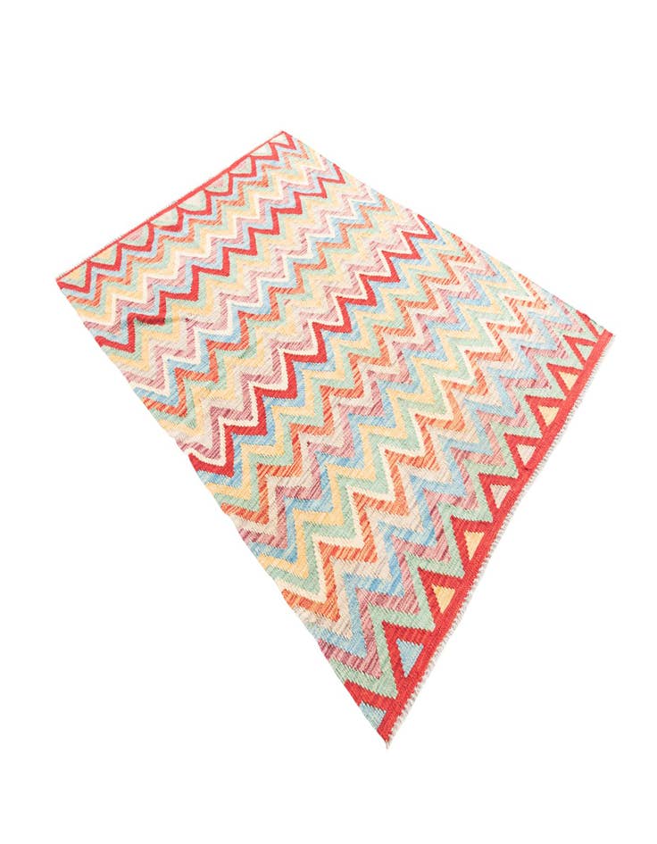 Detail image of  4' 5 x 6'  Hand Woven Kilim Maymana Wool Rug