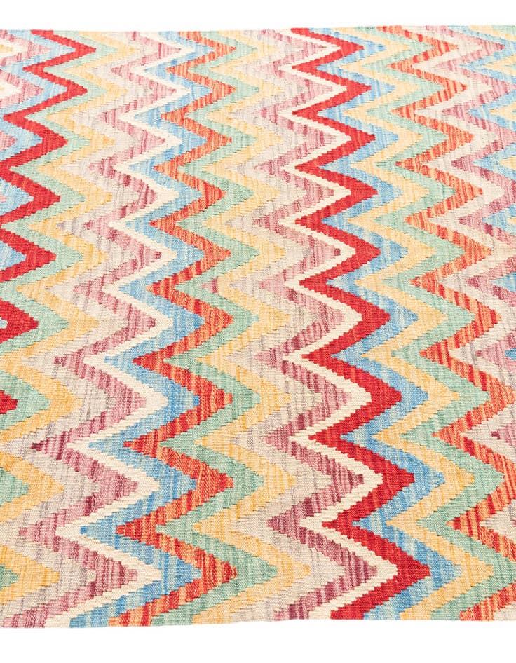 Detail image of  4' 5 x 6'  Hand Woven Kilim Maymana Wool Rug