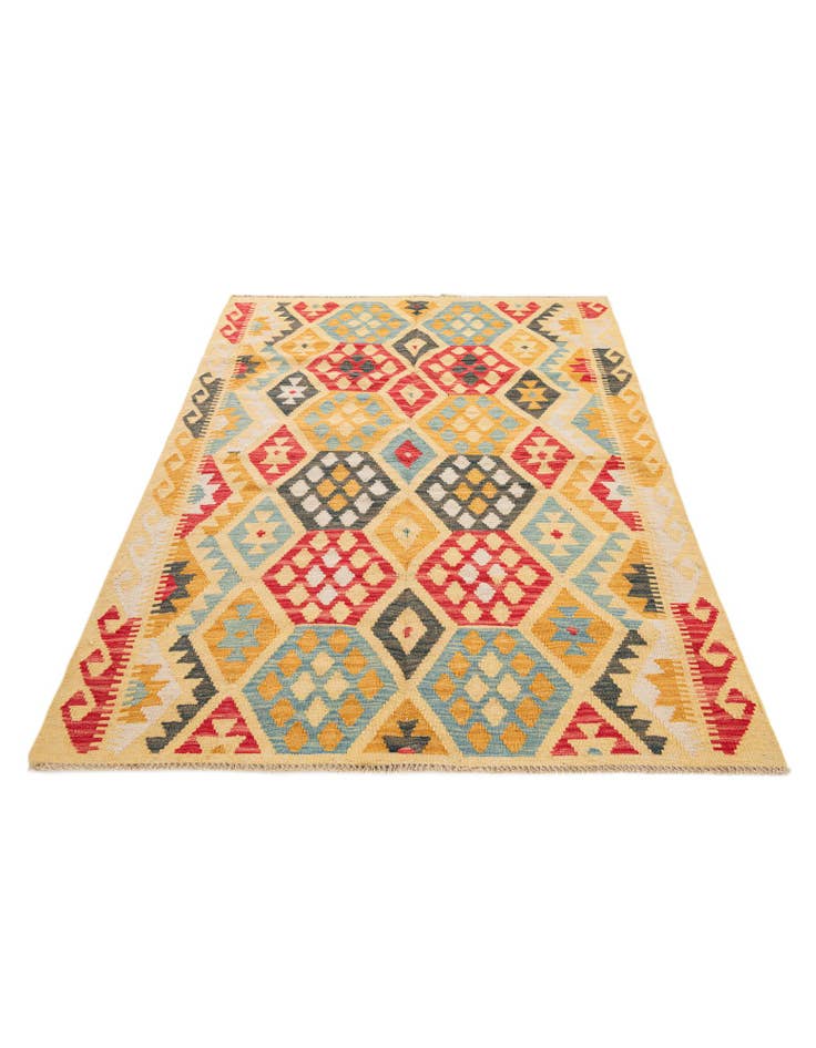 Detail image of  4' 2 x 5' 8  Hand Woven Kilim Maymana Wool Rug