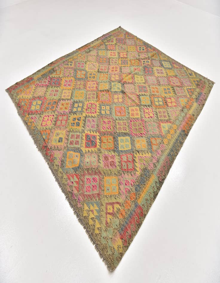 Detail image of  6' 10 x 8'  Hand Woven Kilim Modern Wool Rug