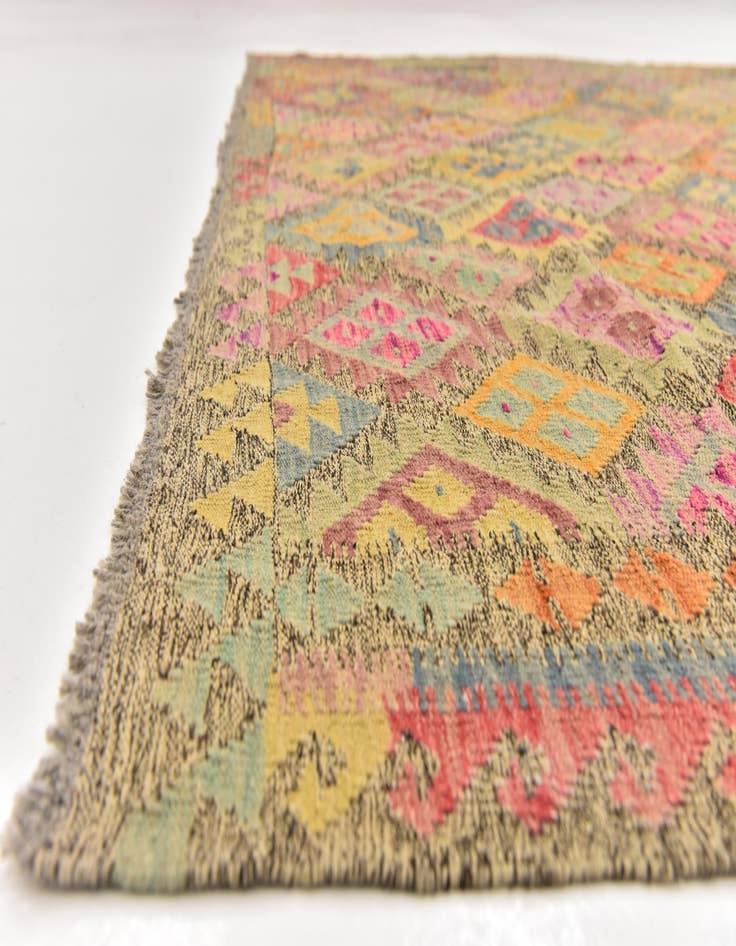 Detail image of  6' 10 x 8'  Hand Woven Kilim Modern Wool Rug