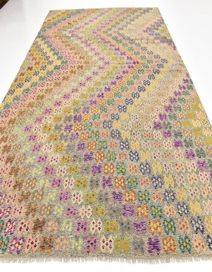 Detail image of  10' 9 x 13'  Hand Woven Kilim Modern Wool Rug