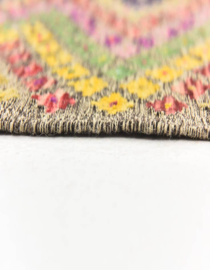 Detail image of  6' 9 x 9' 7  Hand Woven Kilim Modern Wool Rug