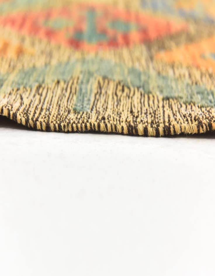 Detail image of  6' 6 x 8' 2  Hand Woven Kilim Modern Wool Rug