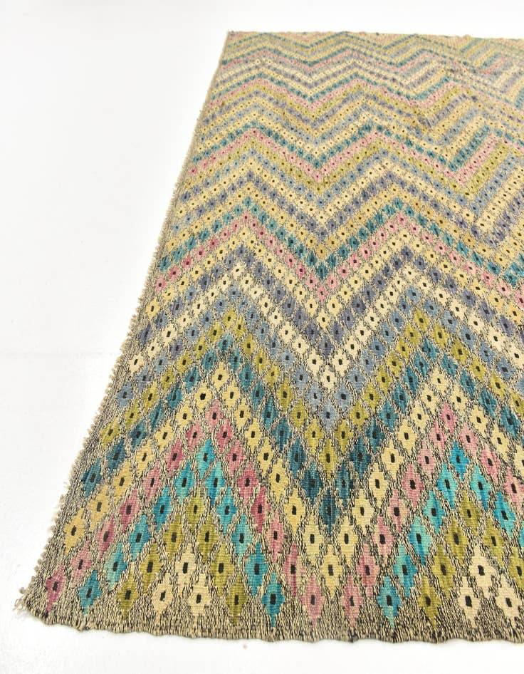 Detail image of  9' x 11' 6  Hand Woven Kilim Modern Wool Rug