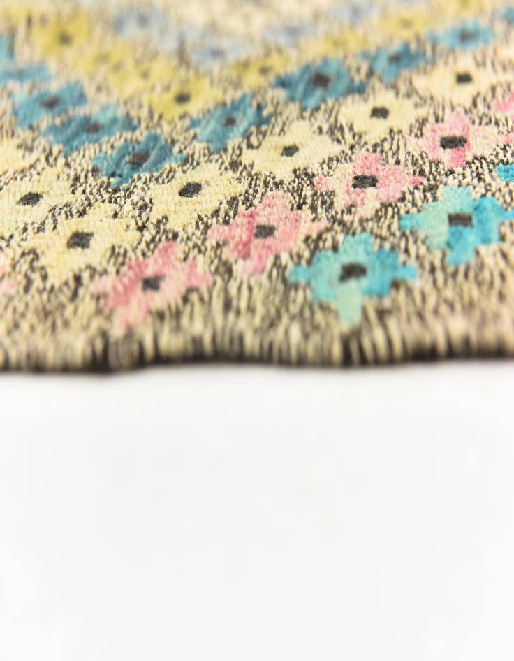 Detail image of  9' x 11' 6  Hand Woven Kilim Modern Wool Rug