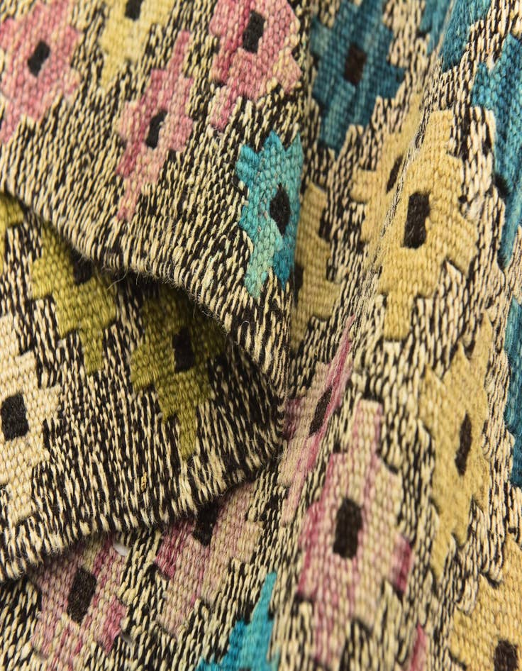 Detail image of  9' x 11' 6  Hand Woven Kilim Modern Wool Rug