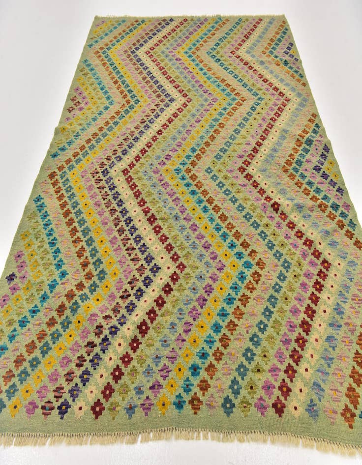Detail image of  5' 10 x 7' 8  Hand Woven Kilim Modern Wool Rug