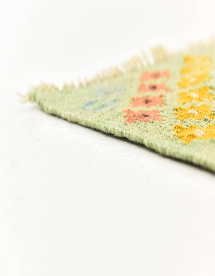 Detail image of  6' 3 x 7' 10  Hand Woven Kilim Modern Wool Rug