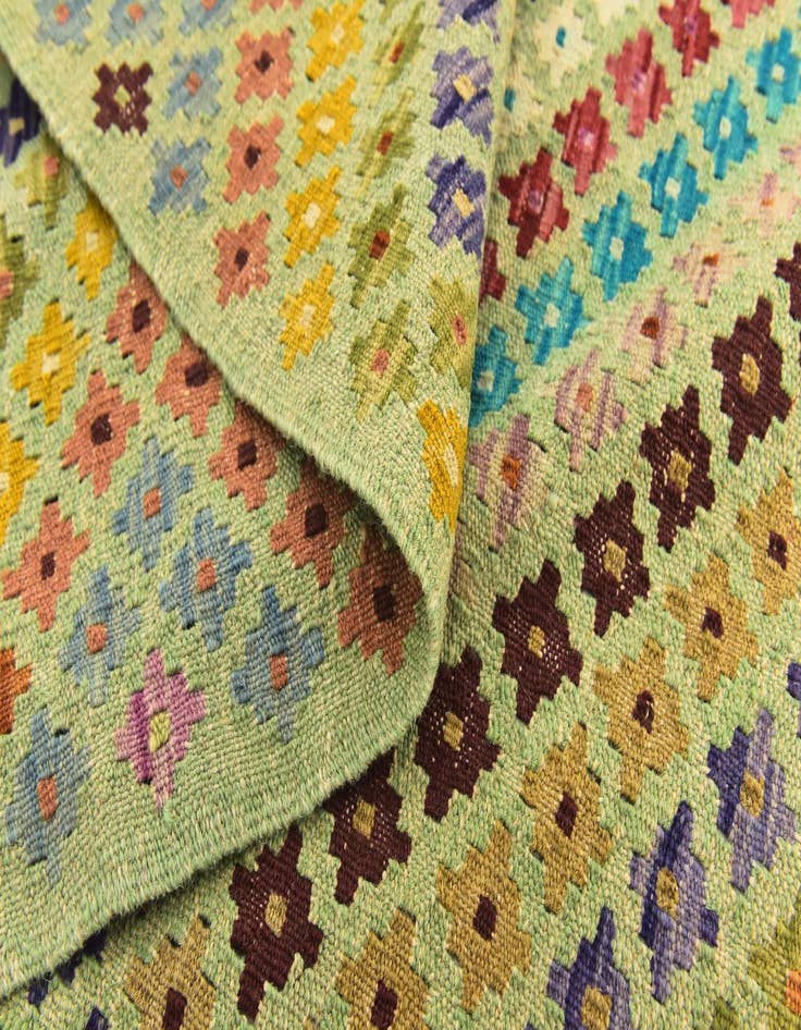 Detail image of  6' 3 x 7' 10  Hand Woven Kilim Modern Wool Rug