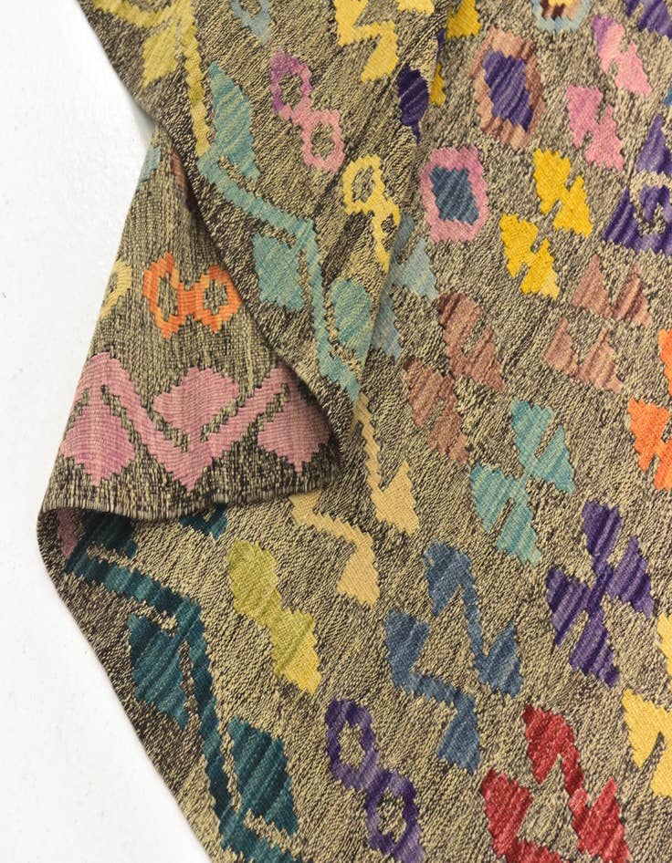 Detail image of  10' 4 x 13' 2  Hand Woven Kilim Modern Wool Rug