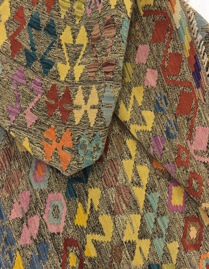 Detail image of  10' 4 x 13' 2  Hand Woven Kilim Modern Wool Rug